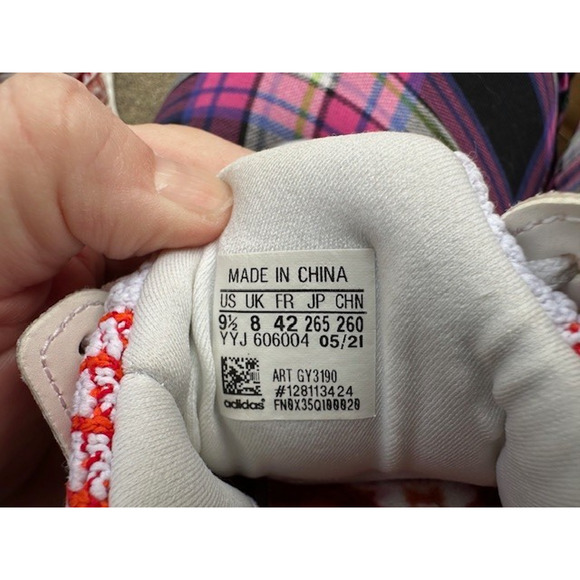 Adidas UltraBoost 5.0 DNA Cloud White Red Women's Size 9.5 Running Shoes GY3190 - Picture 9 of 9